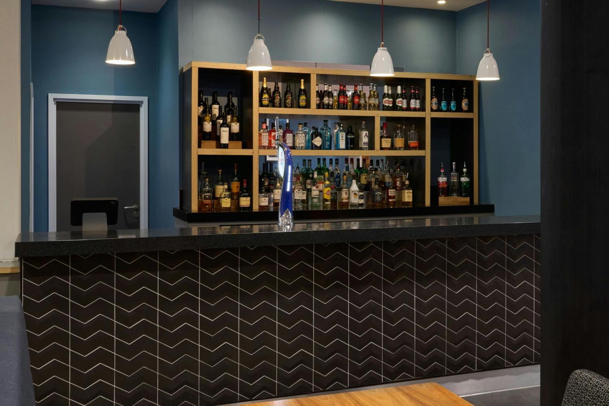 Four Points Flex By Sheraton Newcastle Bagian luar foto